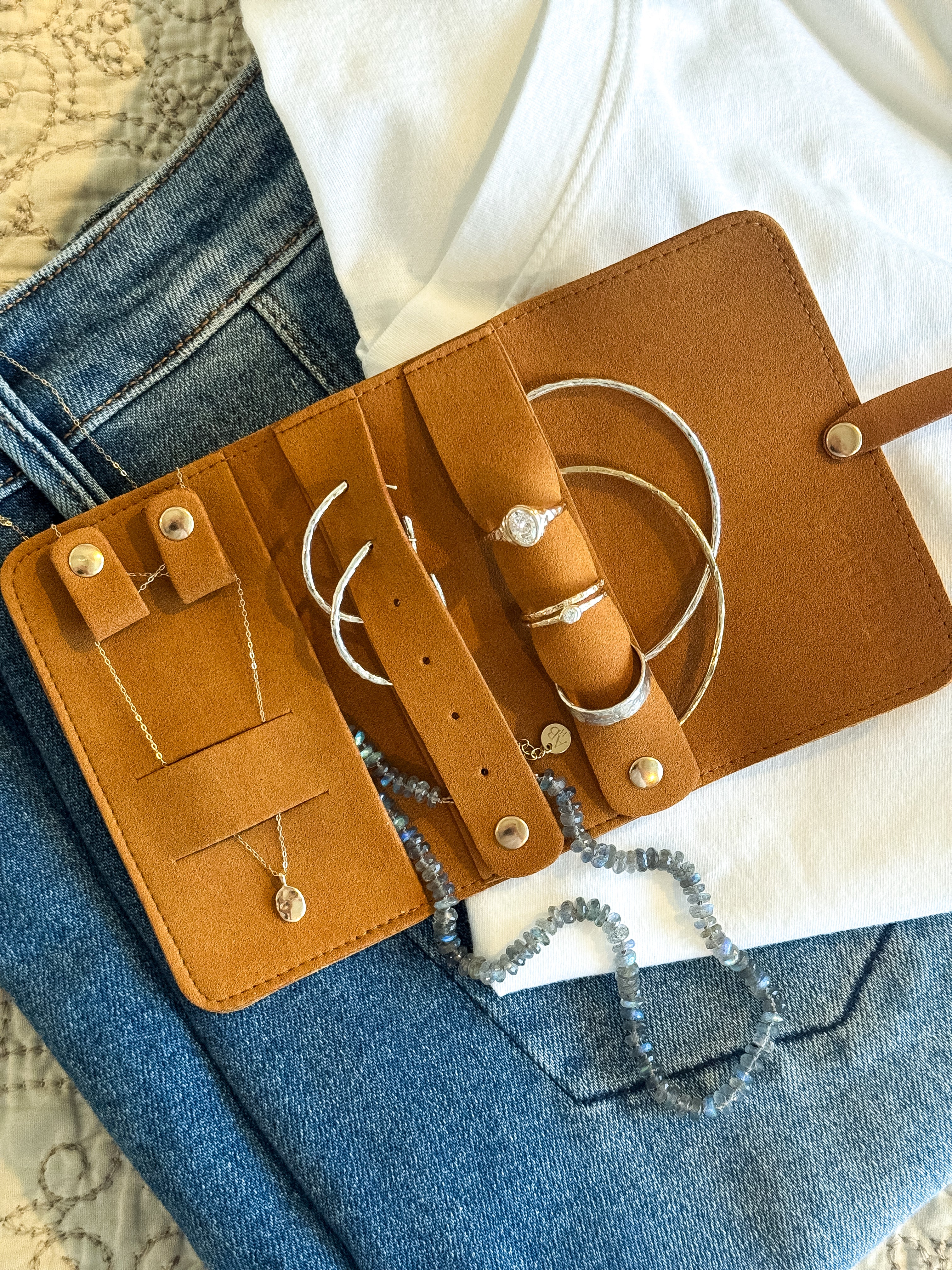 Wander Travel Roll